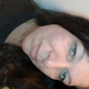 Meet your Posher, Lola